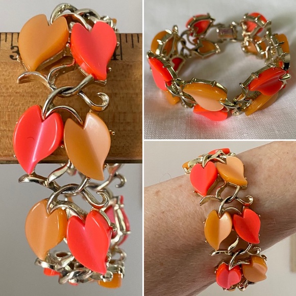 Vintage Thermoset Heart Shape Leaf Bracelet Orange Butterscotch Silvertone - Picture 1 of 12